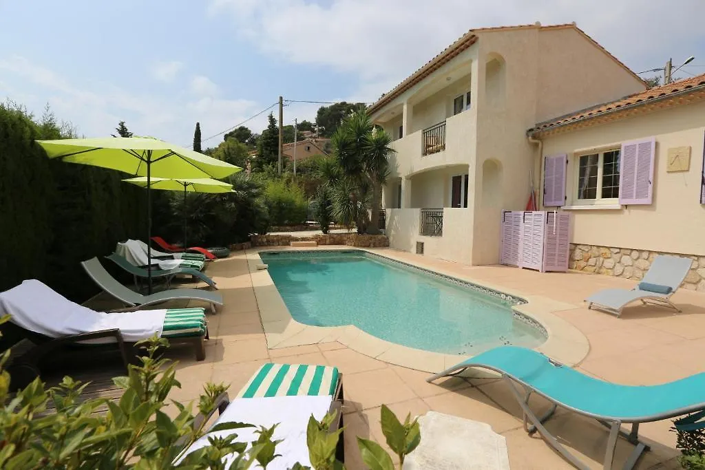 Bed and Breakfast La Bastide Des Pins Le Pradet