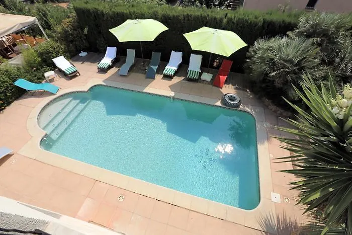 Frühstückspension Bed and Breakfast La Bastide Des Pins Le Pradet Frankreich