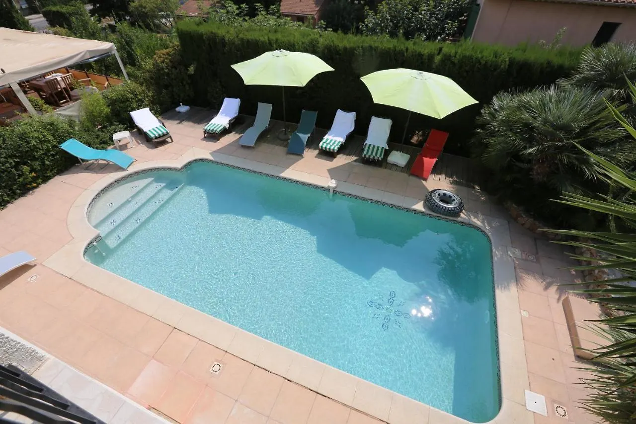 Bed and Breakfast La Bastide Des Pins Le Pradet